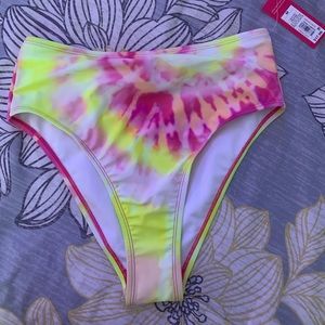 tie dye bikini bottoms!